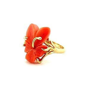 14K yellow gold and natural coral flower ring